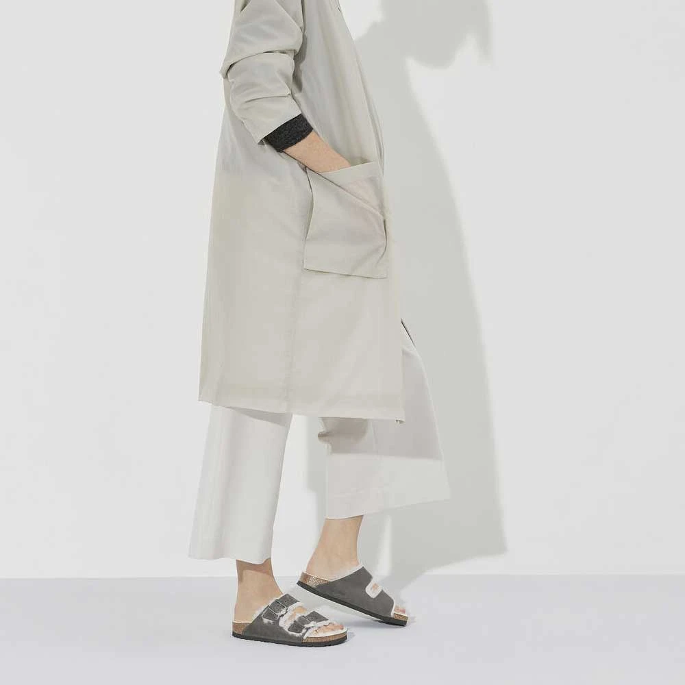 Birkenstock Arizona Shearling Sandals - Iron Natural- Medium/Narrow 8 Birkenstock Arizona Shearling Sandals - Iron Natural- Medium/Narrow - Image 8