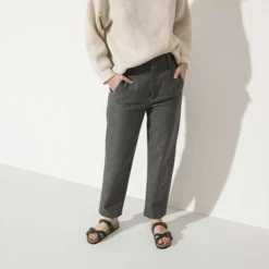 Birkenstock Women's Franca Oiled Leather Sandals- Black- Regular/Wide -Soccer Shoes Shop 1021112 f look f