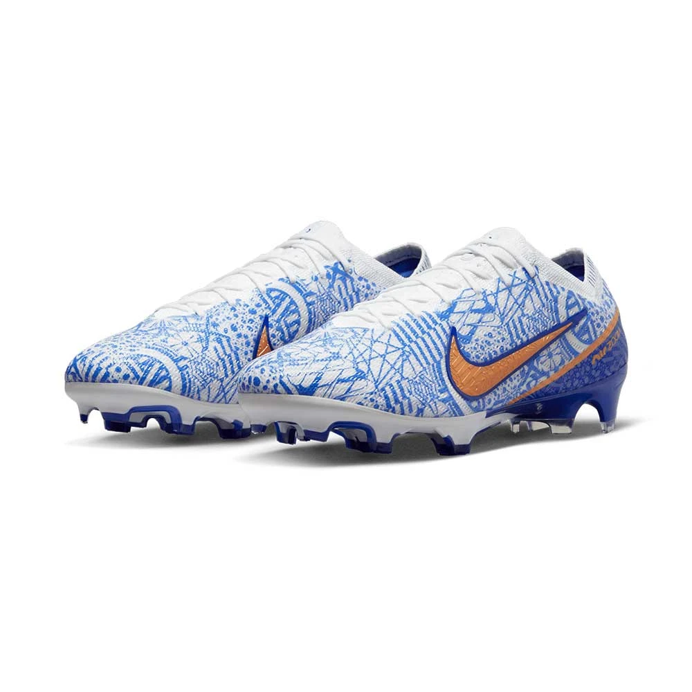 Unisex Nike Mercurial Zoom Vapor 15 Elite CR7 FG Soccer Shoe - White/Metallic Copper - Regular (D) 4 Unisex Nike Mercurial Zoom Vapor 15 Elite CR7 FG Soccer Shoe - White/Metallic Copper - Regular (D) - Image 4